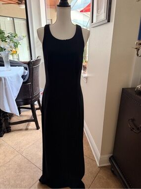 Alexis Black Sleeveless Maxi Dress